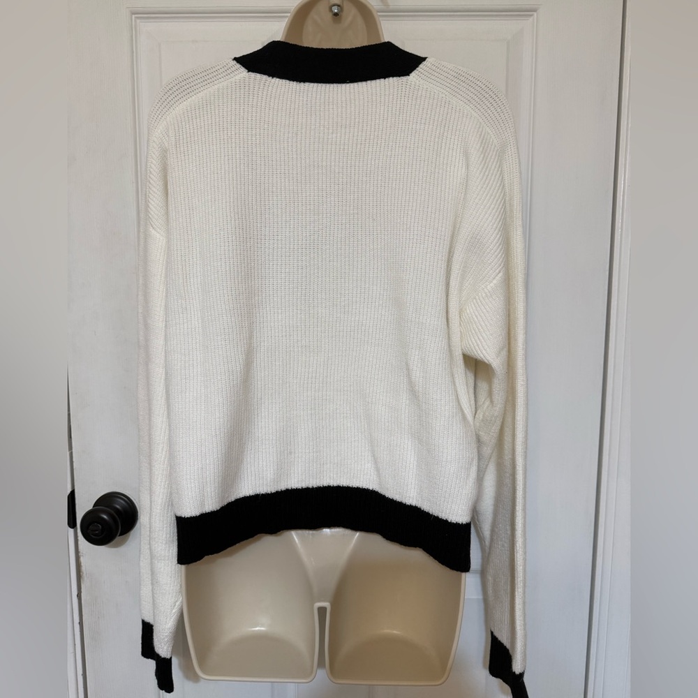 NWT Laundry by Shelli Segal Contrast Trim Pearl Button Cardigan Sweater Large - Picture 3 of 8